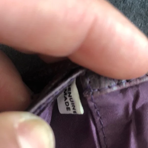 Elegant Purple Genuine Leather Women's Wallet - Picture 8 of 16